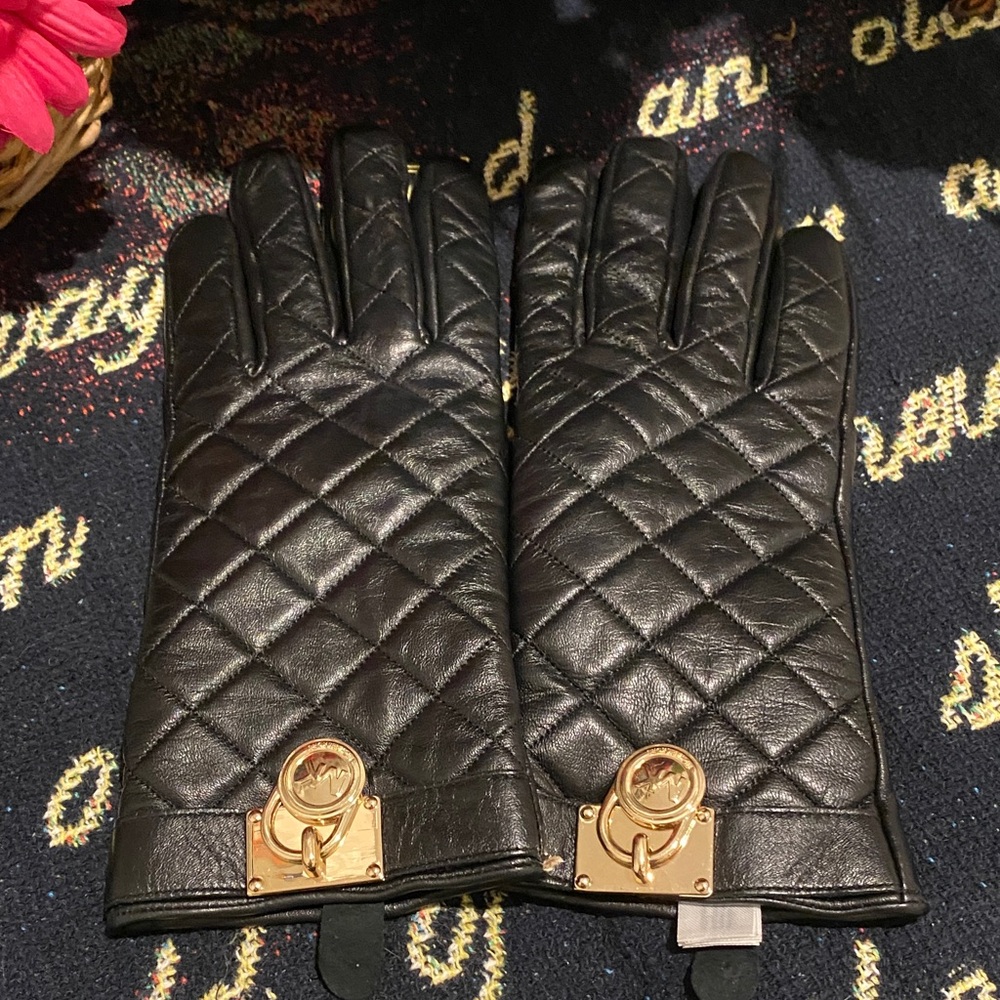 Michael Kors Black Quilted Leather Gloves with Gold Accents Size Small